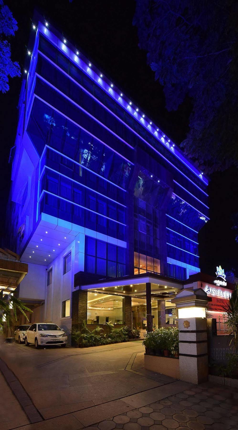 Akshaya Aura Hotel Bangalore Exterior photo
